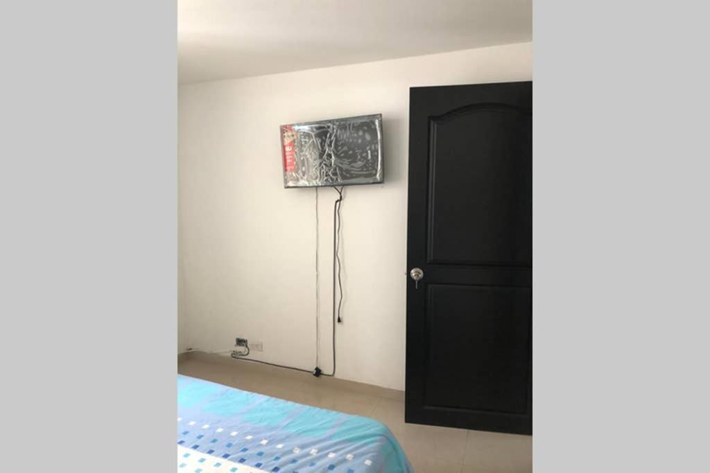 Apartamento Amoblado Con Excelente Ubicacion بيريرا المظهر الخارجي الصورة